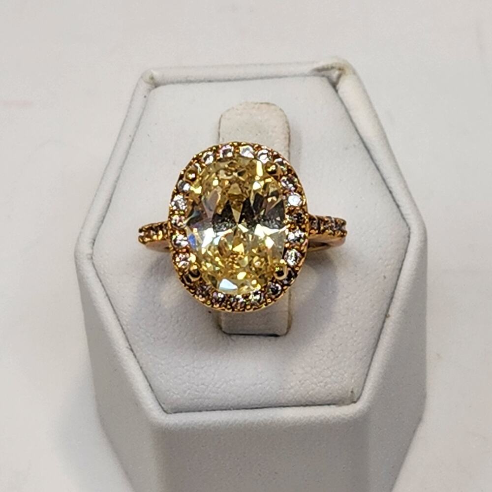 Canary Yellow Oval Cut Cushion Costume Jewelry Ring Clear Crystal Size 7 Sparkle